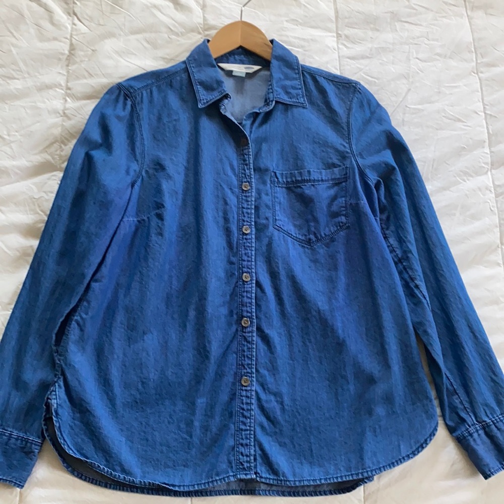 Old Navy Denim Button Down - Never Worn
